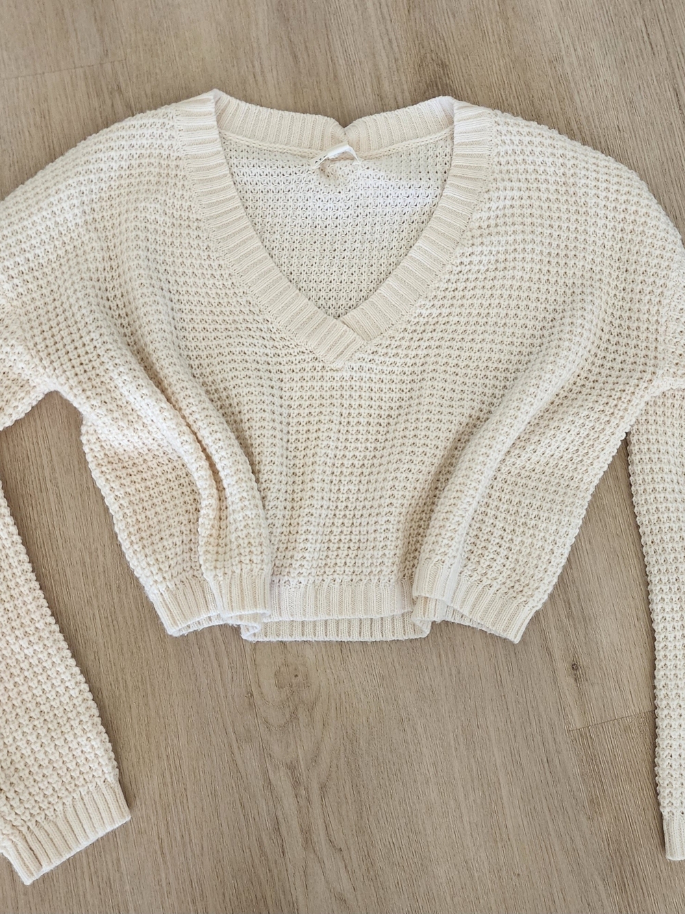 Aeropostale Cream V-Neck Waffle Knit Sweater